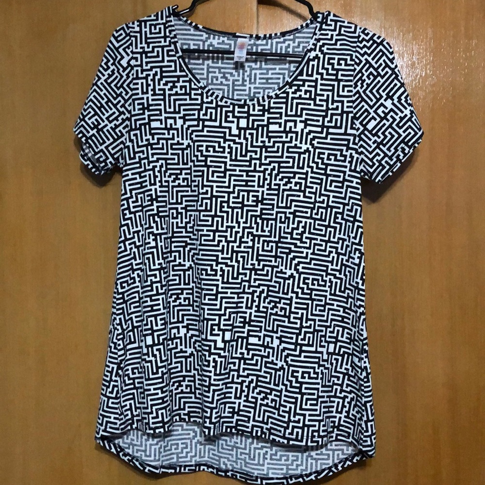Lularoe x-small Classic T